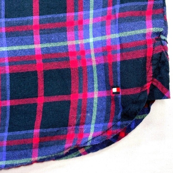 Tommy Hilfiger, Women's Flannel Plaid Shirt, Long Sleeve, Sz M - Picture 7 of 7